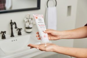 use body lotion to stay beautiful